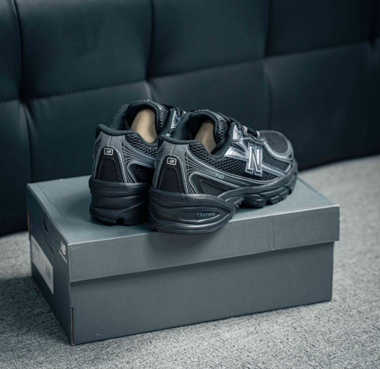 Chaussure NEW BALANCE 740