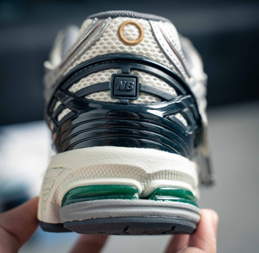 Chaussure NEW BALANCE M1906