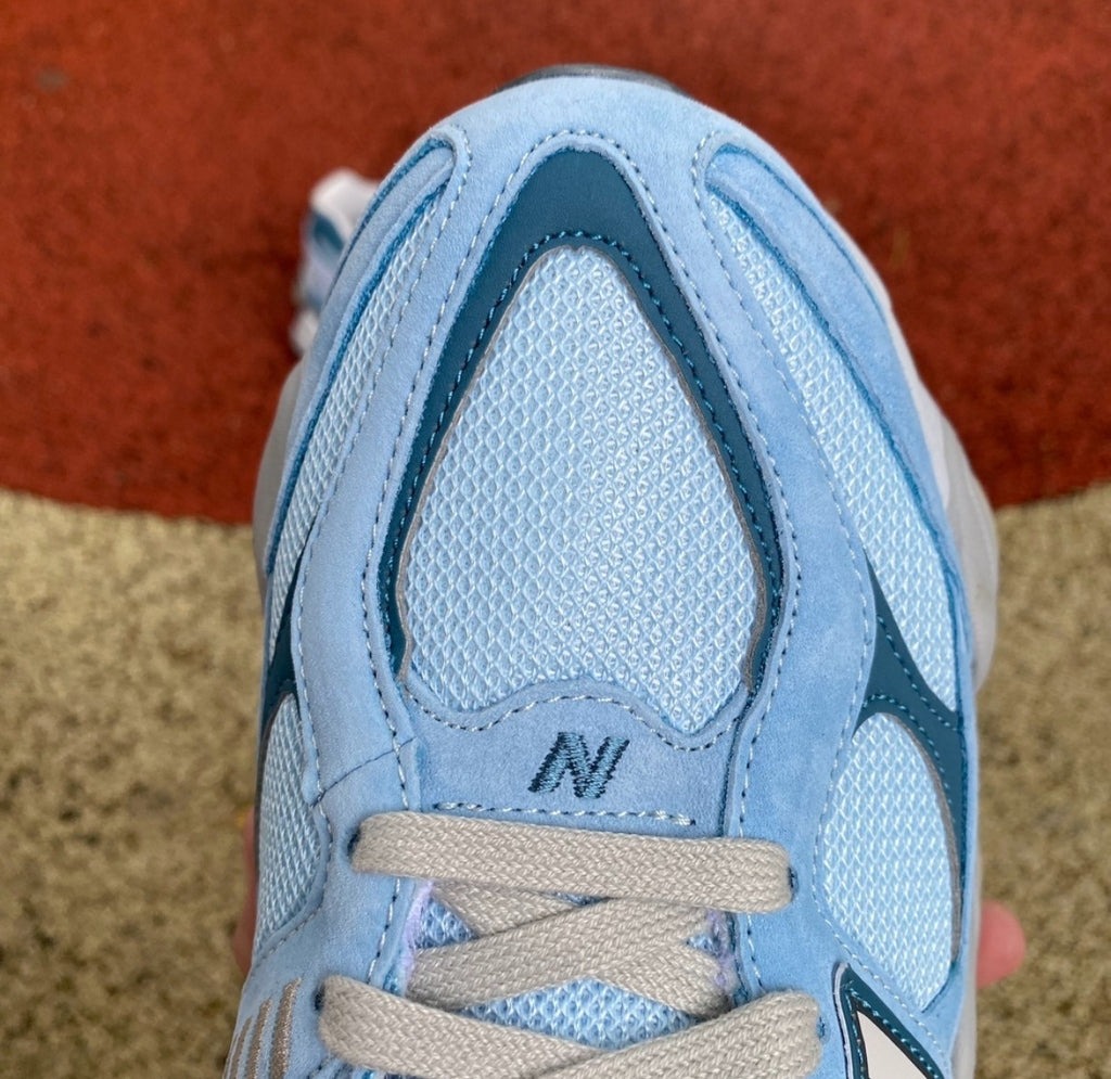 Chaussure NEW BALANCE 9060