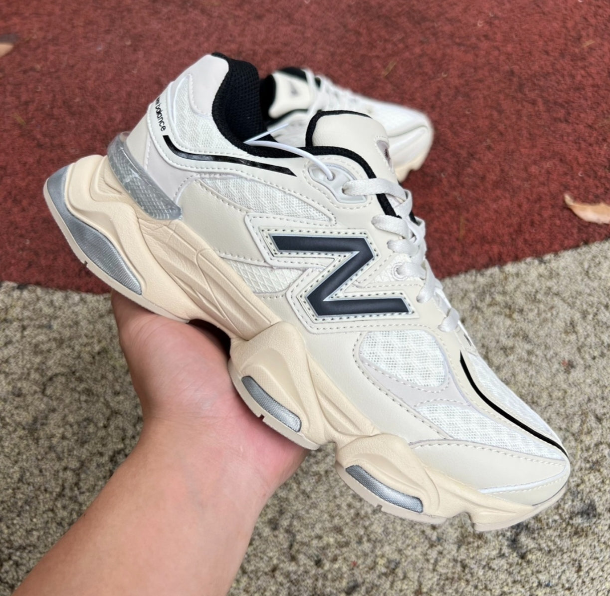 Chaussure NEW BALANCE 9060