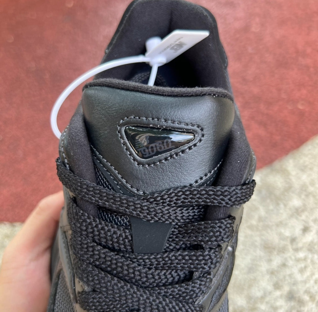 Chaussure NEW BALANCE 9060