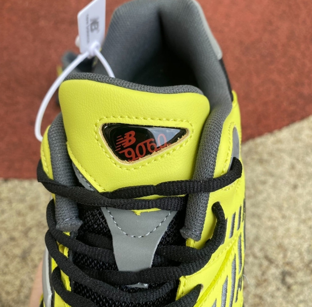 Chaussure NEW BALANCE 9060