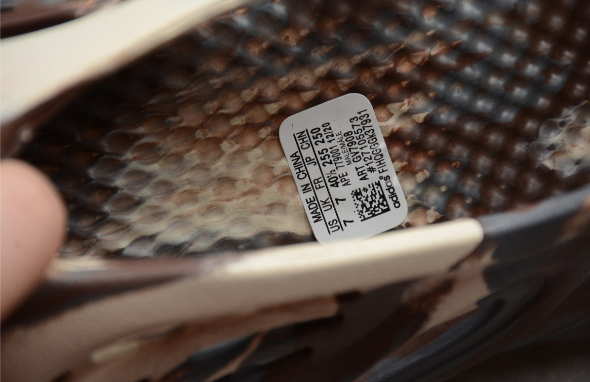 Chaussure ADIDAS YEEZY FOAM RUNNER MXT