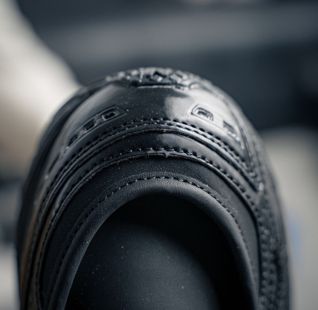 Chaussure NEW BALANCE 1906