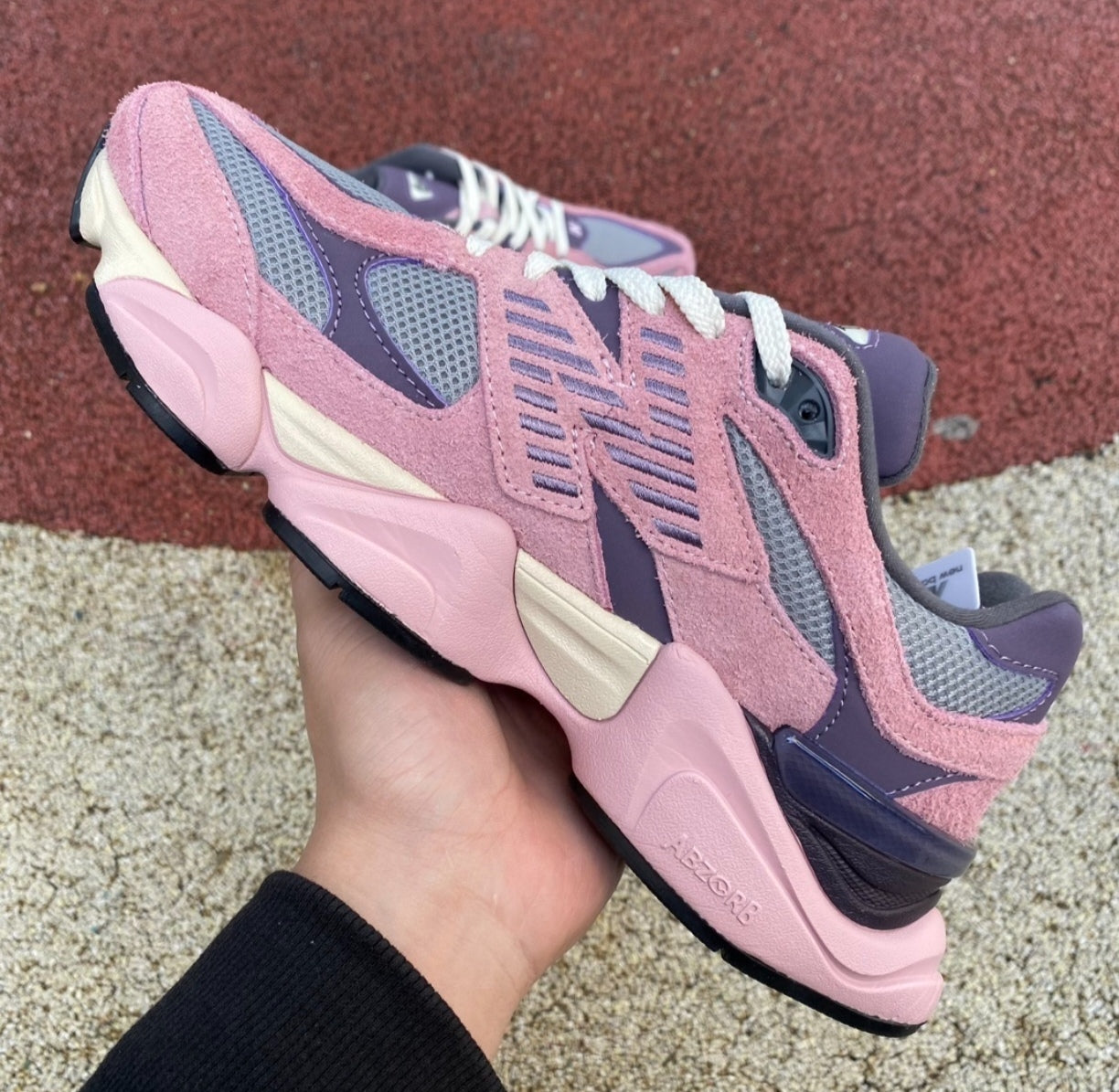 Chaussure NEW BALANCE 9060