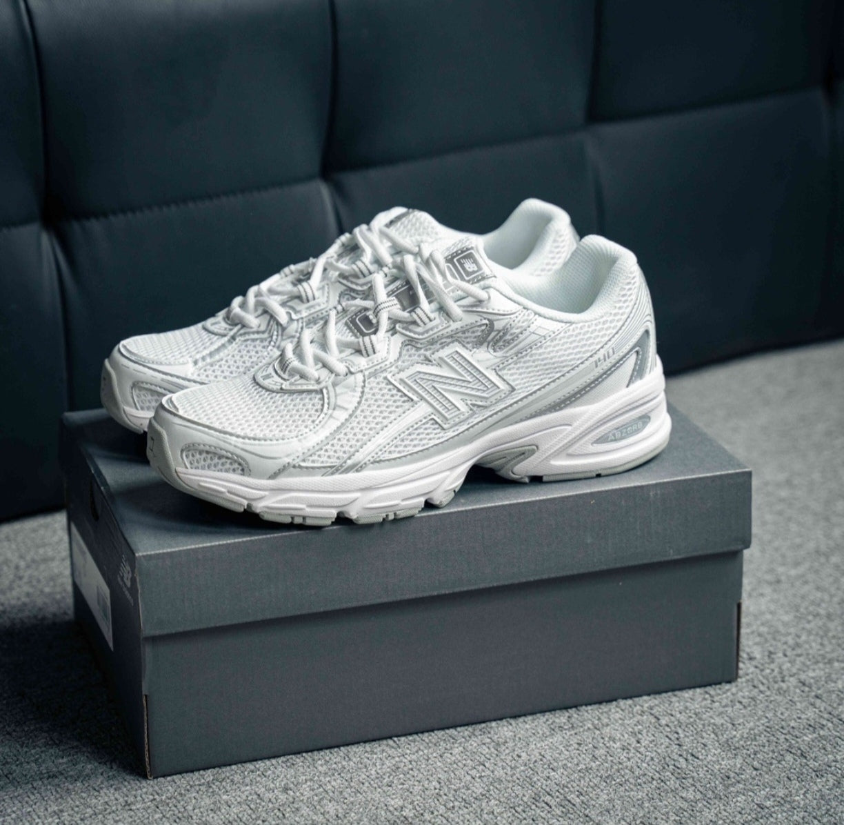 Chaussure NEW BALANCE 740