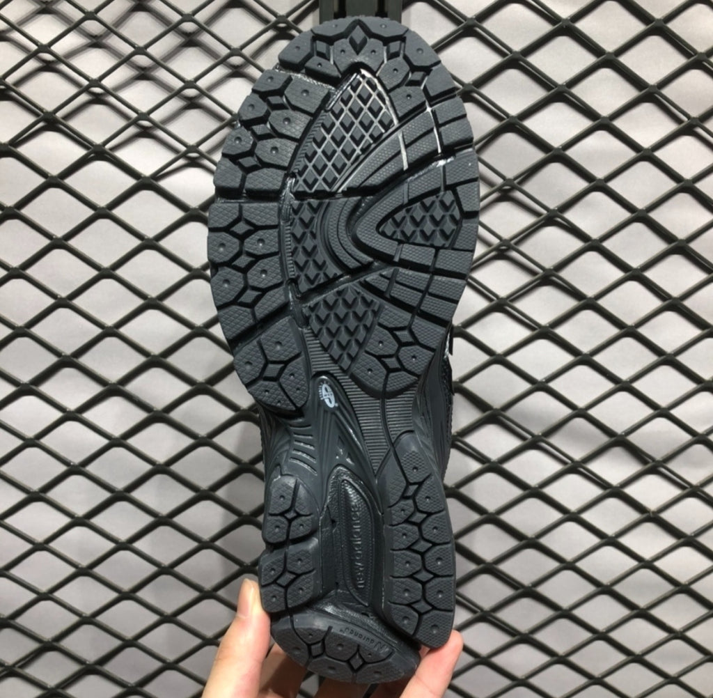 Chaussure NEW BALANCE M 1906