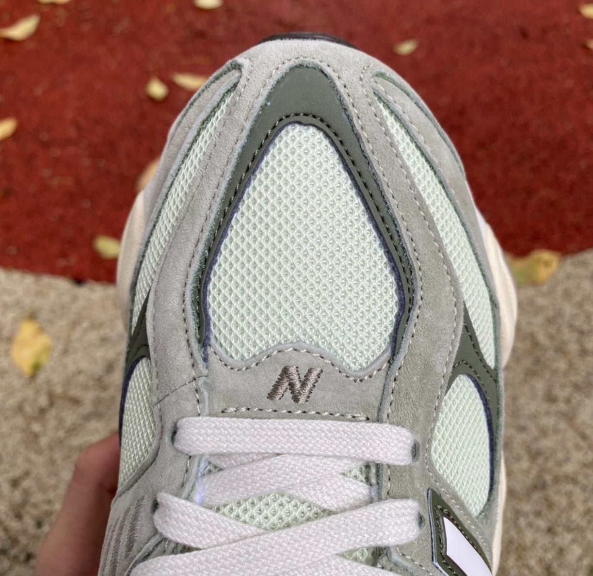 Chaussure NEW BALANCE 9060