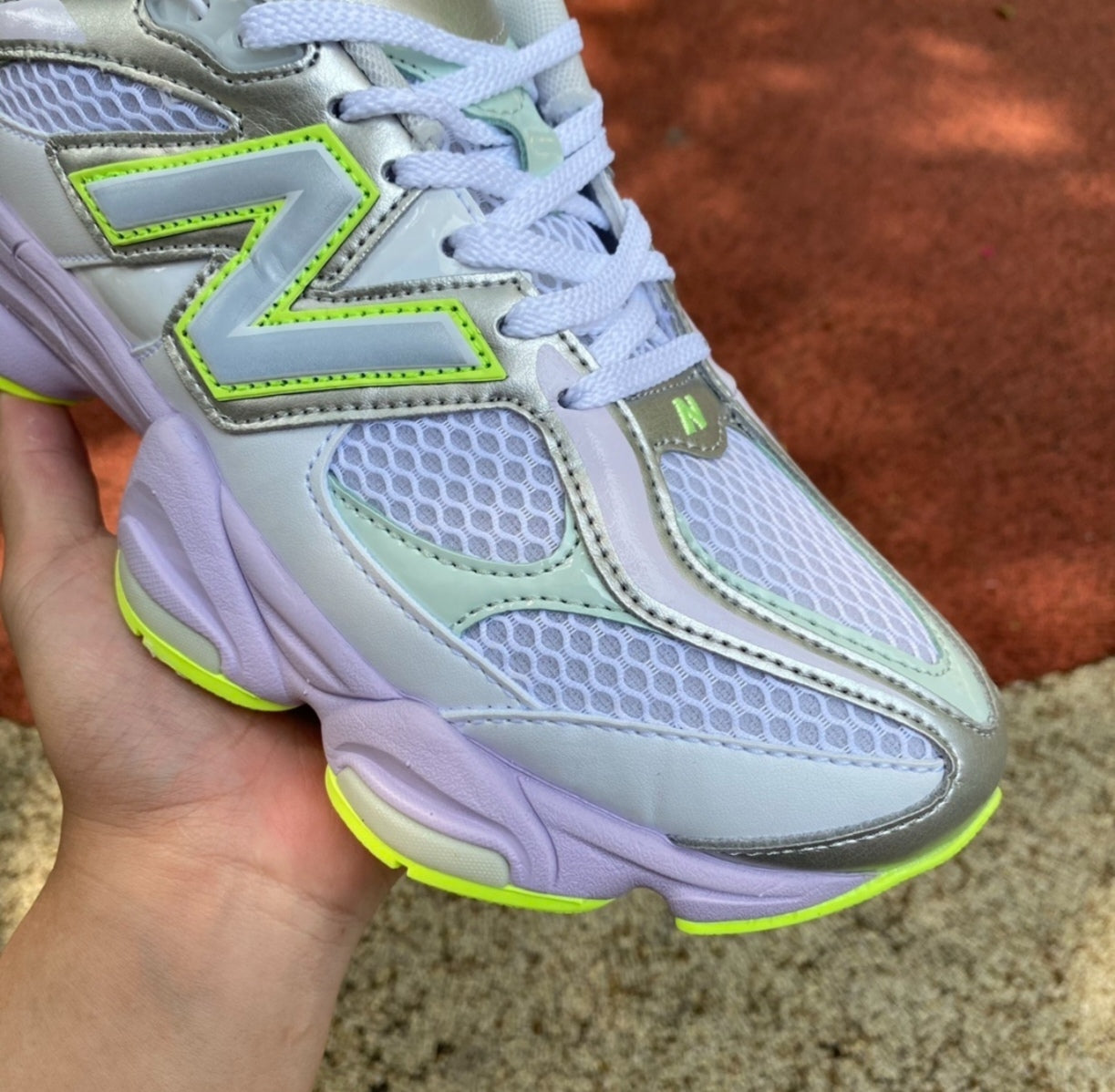 Chaussure NEW BALANCE 9060