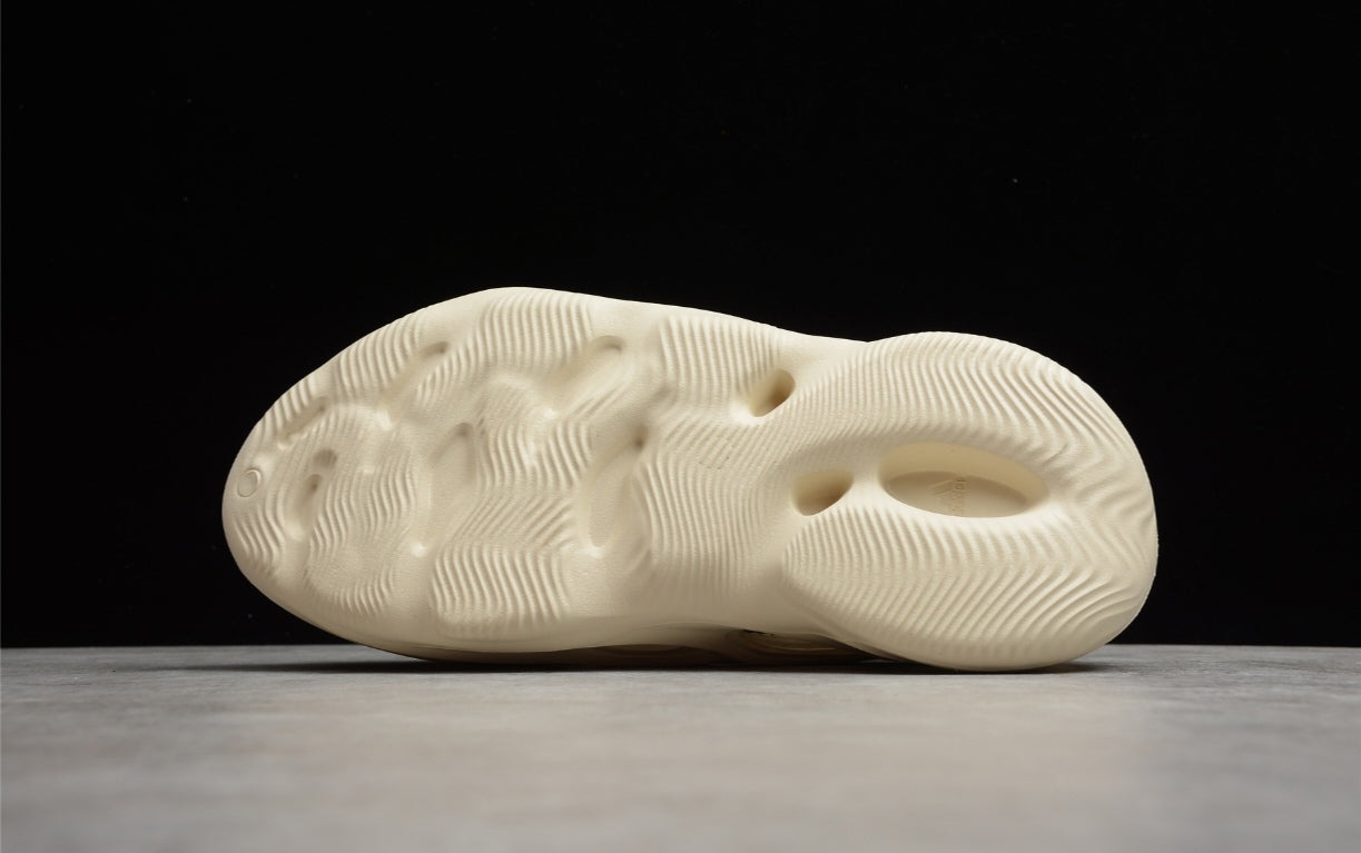 Chaussure ADIDAS YEEZY FOAM MXT