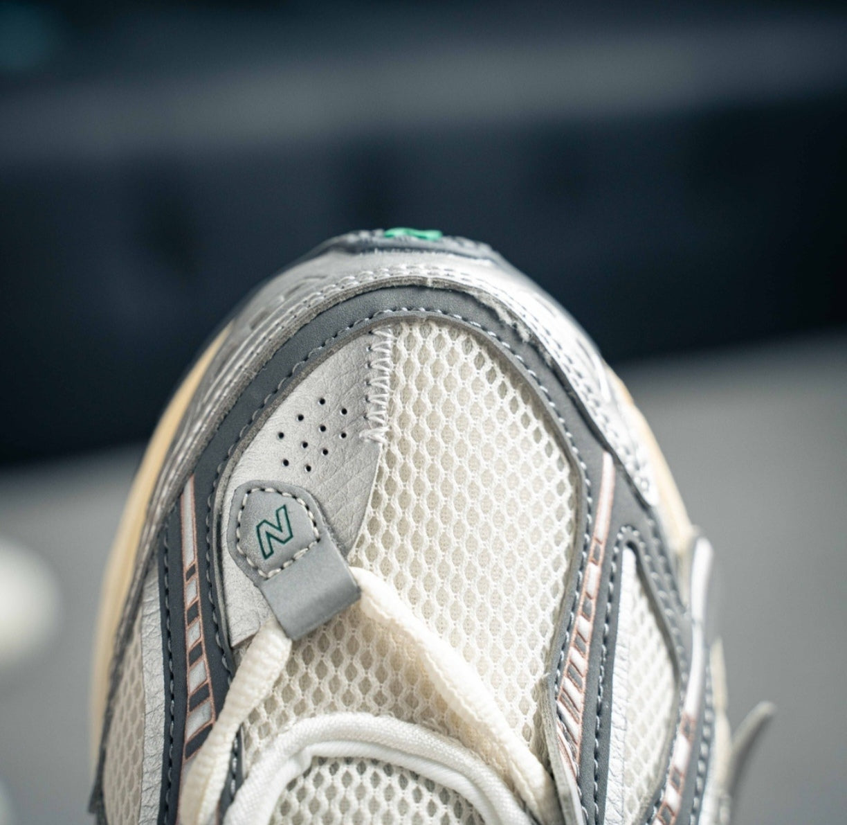 Chaussure NEW BALANCE M1906