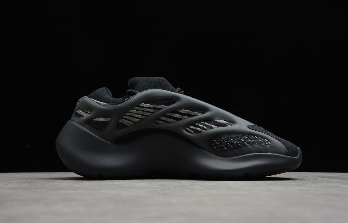 Chaussure ADIDAS YEEZY 700 V3