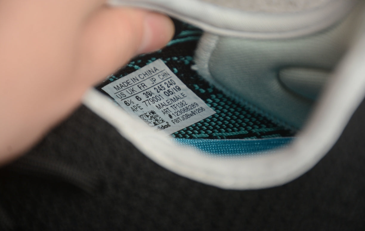 Chaussure ADIDAS YEEZY BOOST 350 V2