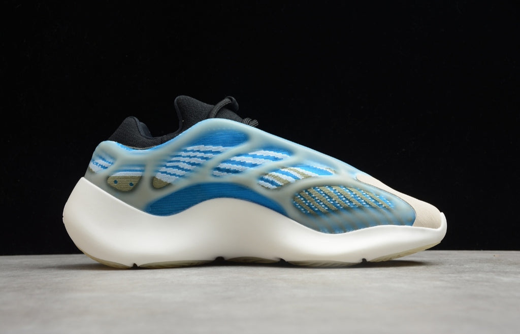 Chaussure ADIDAS YEEZY BOOST 700 V3