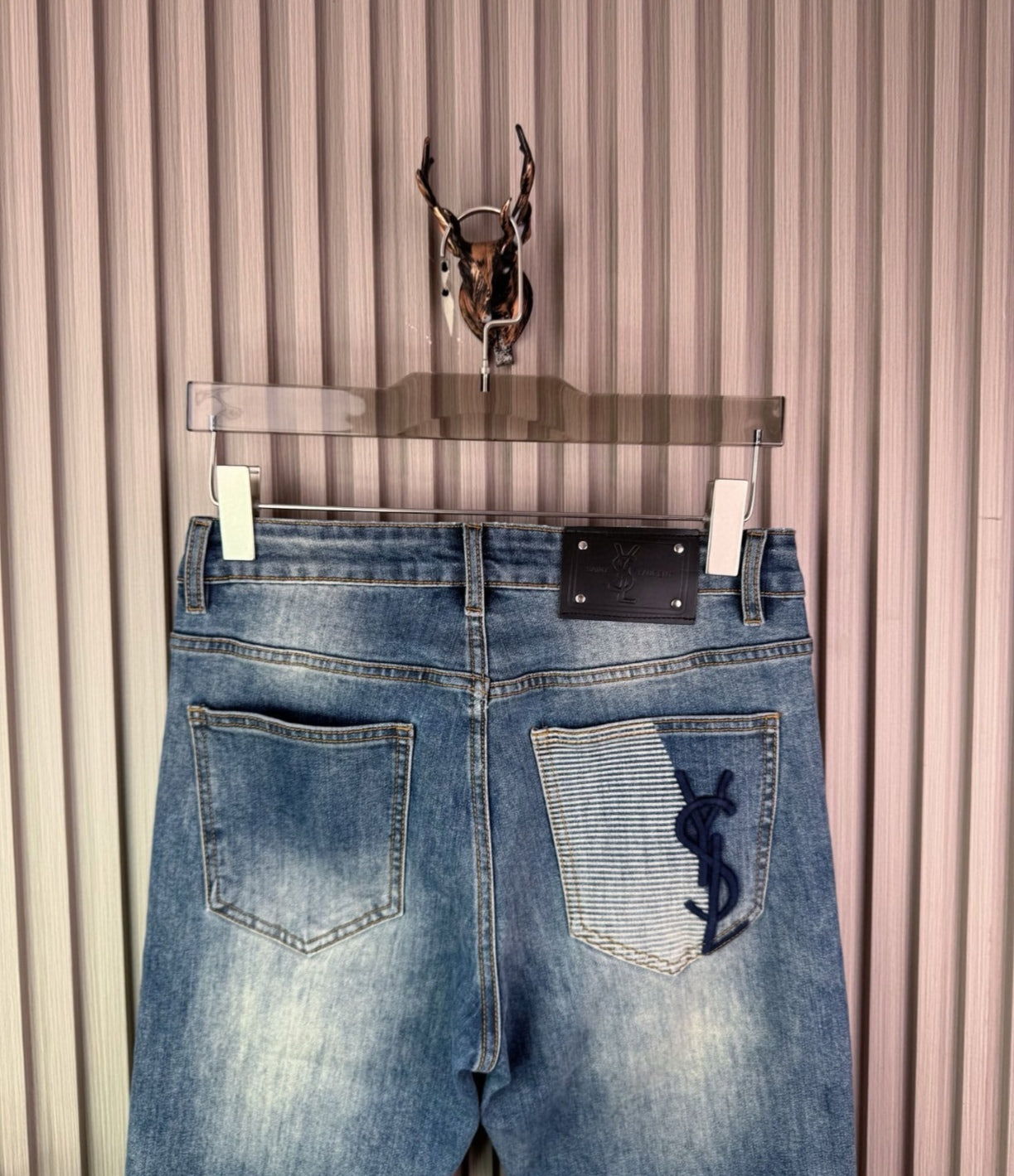 Jean YVES SAINT LAURENT