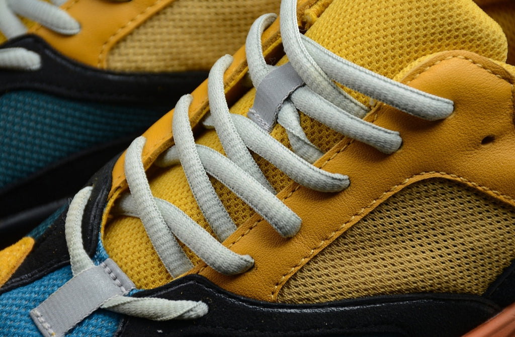 Chaussure ADIDAS YEEZY BOOST 700 V2