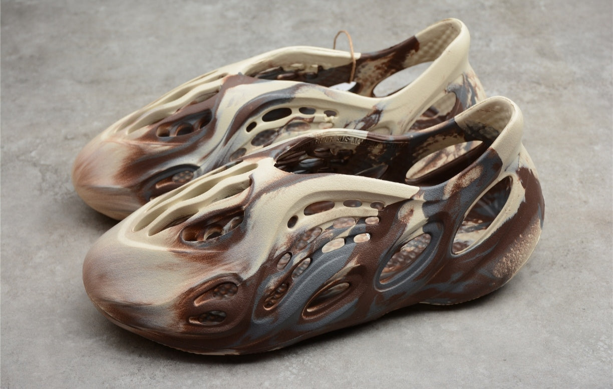 Chaussure ADIDAS YEEZY FOAM RUNNER MXT