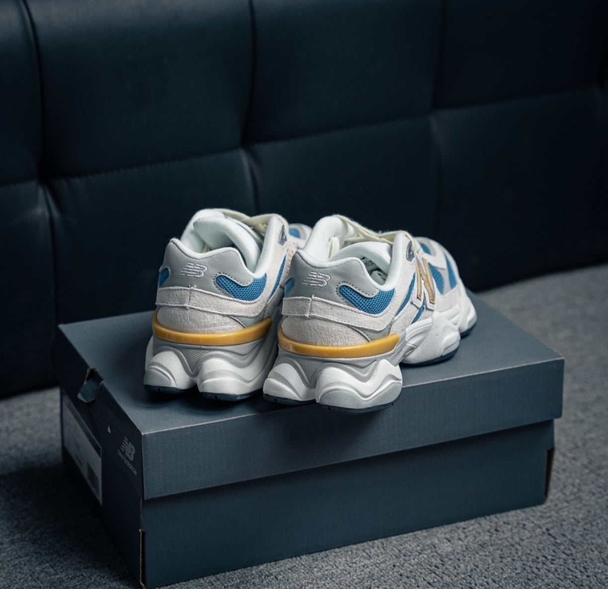 Chaussure NEW BALANCE 9060