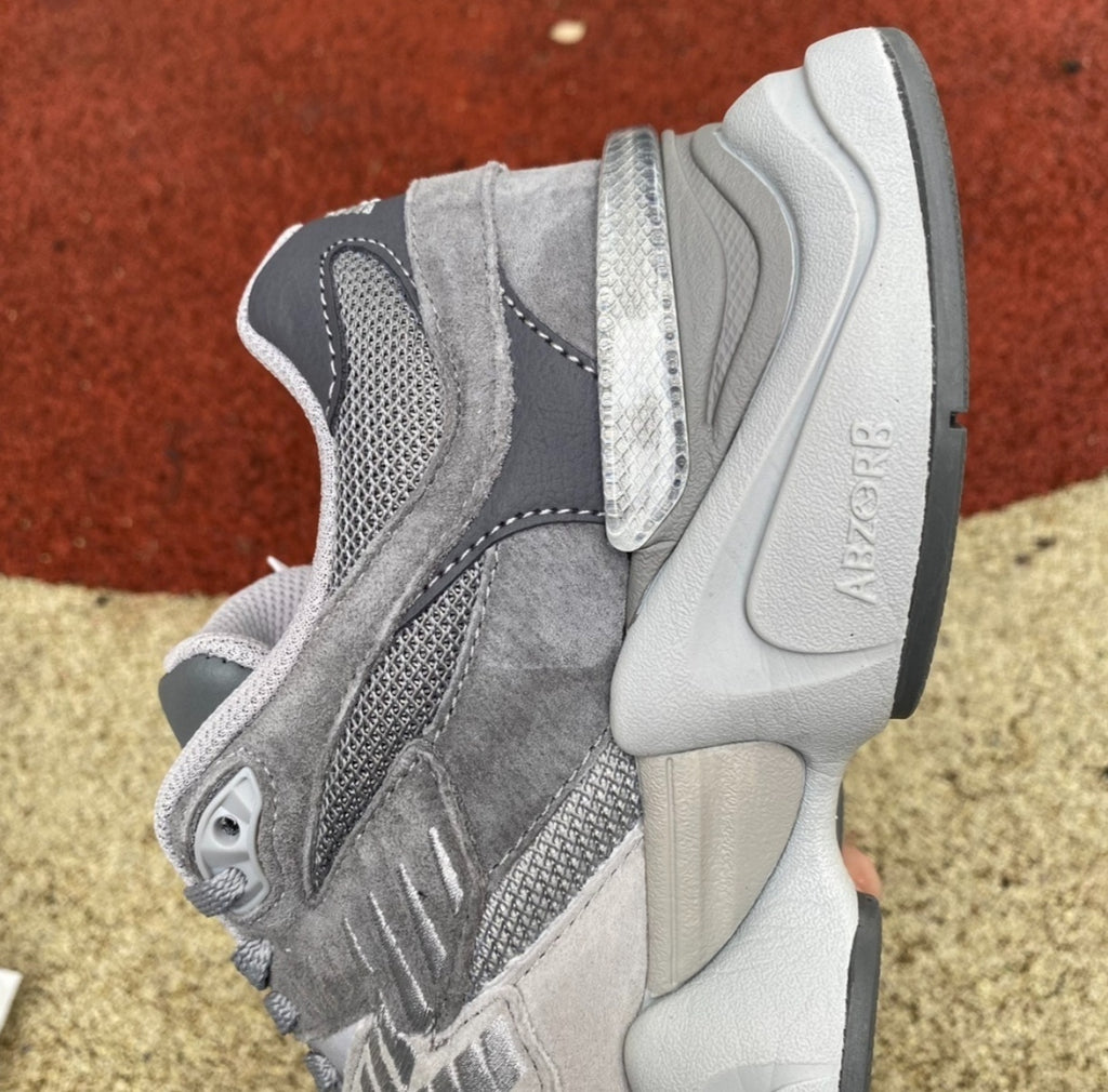 Chaussure NEW BALANCE 9060