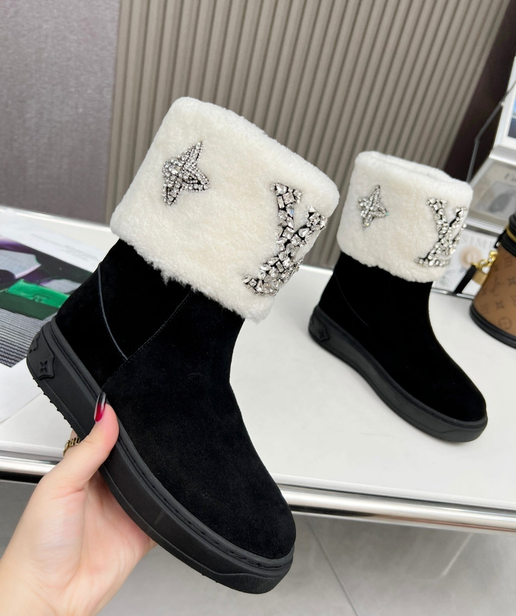 Botte molletonné LOUIS VUITTON