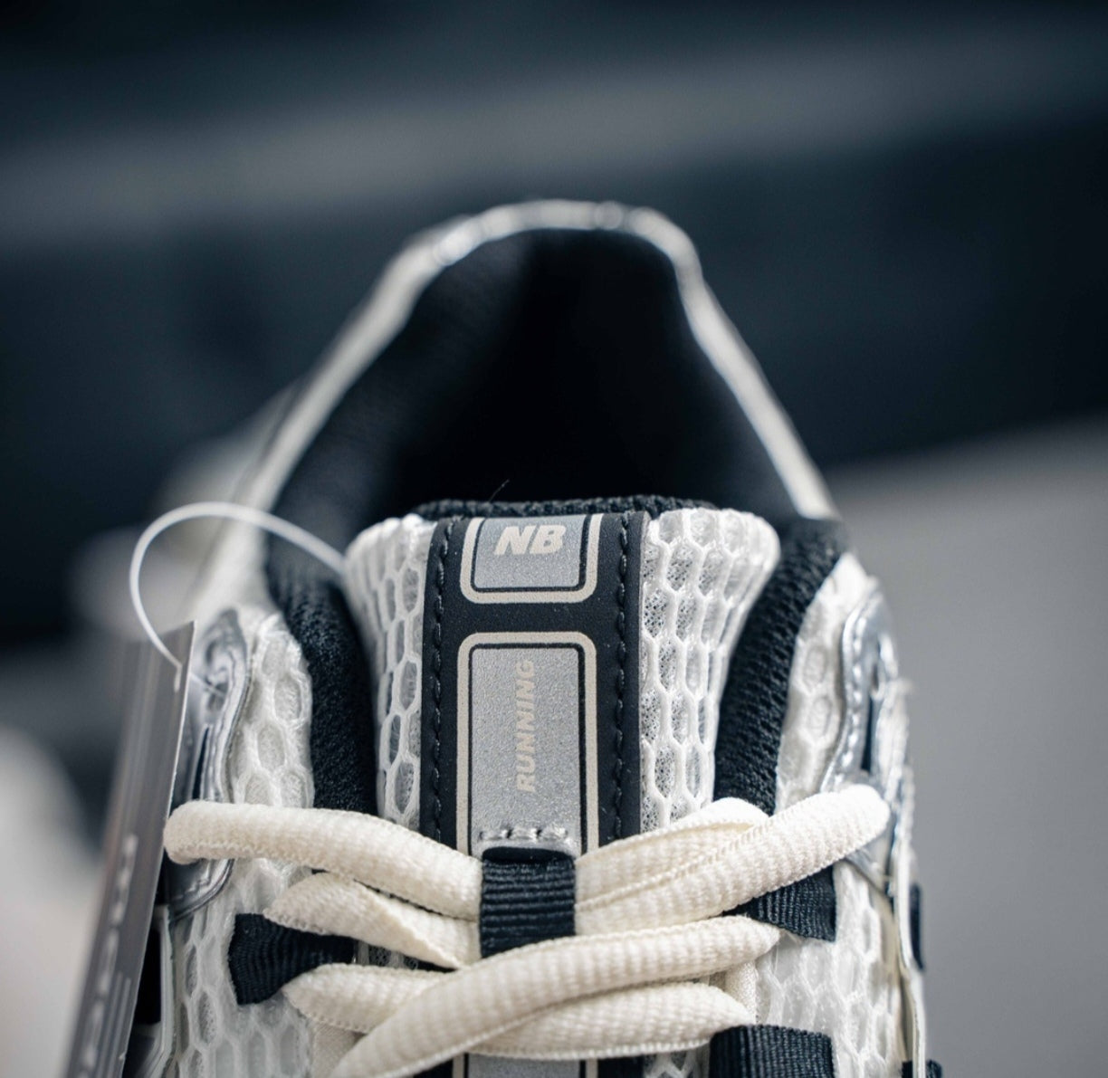 Chaussure NEW BALANCE M1906