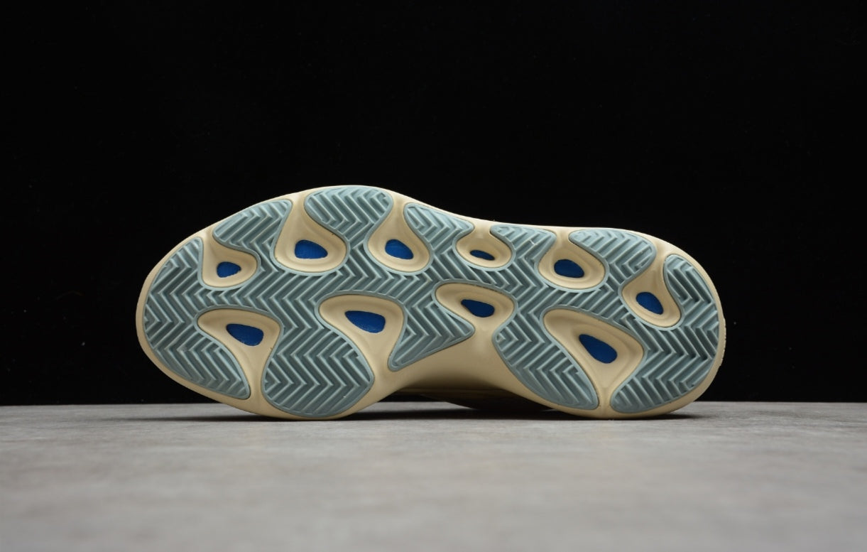 Chaussure ADIDAS YEEZY 700 V3