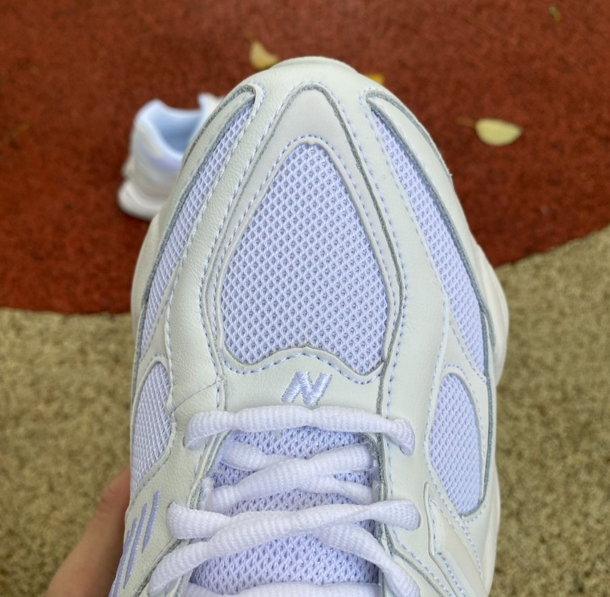 Chaussure NEW BALANCE 9060