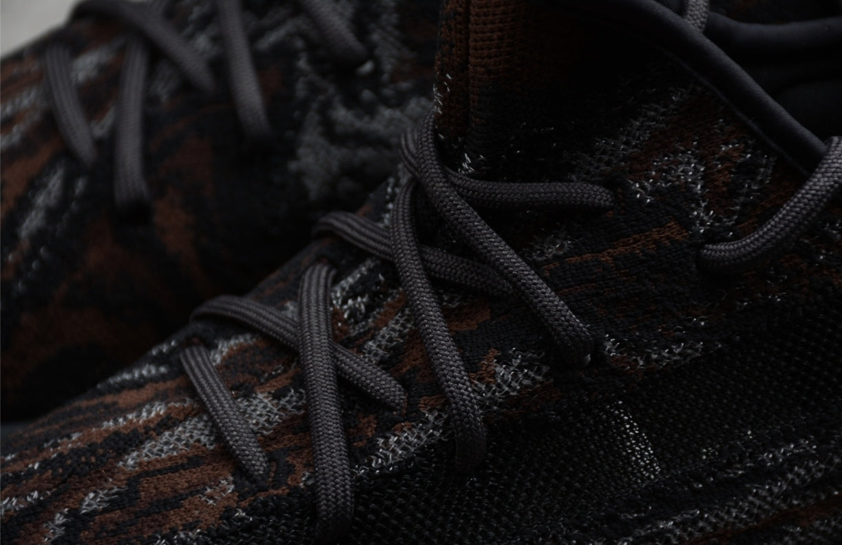 Chaussure ADIDAS YEEZY BOOST 350 V2