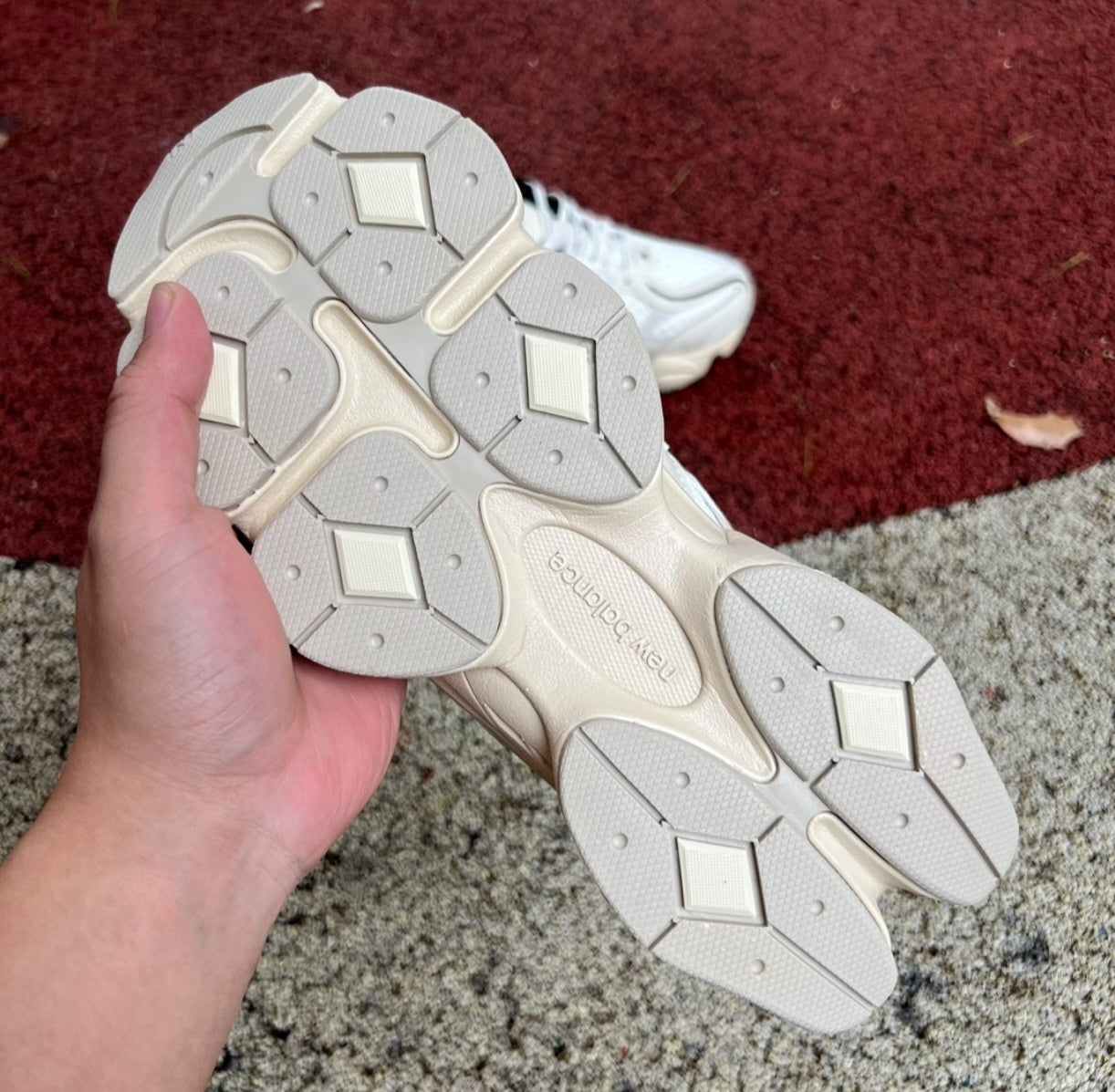 Chaussure NEW BALANCE 9060