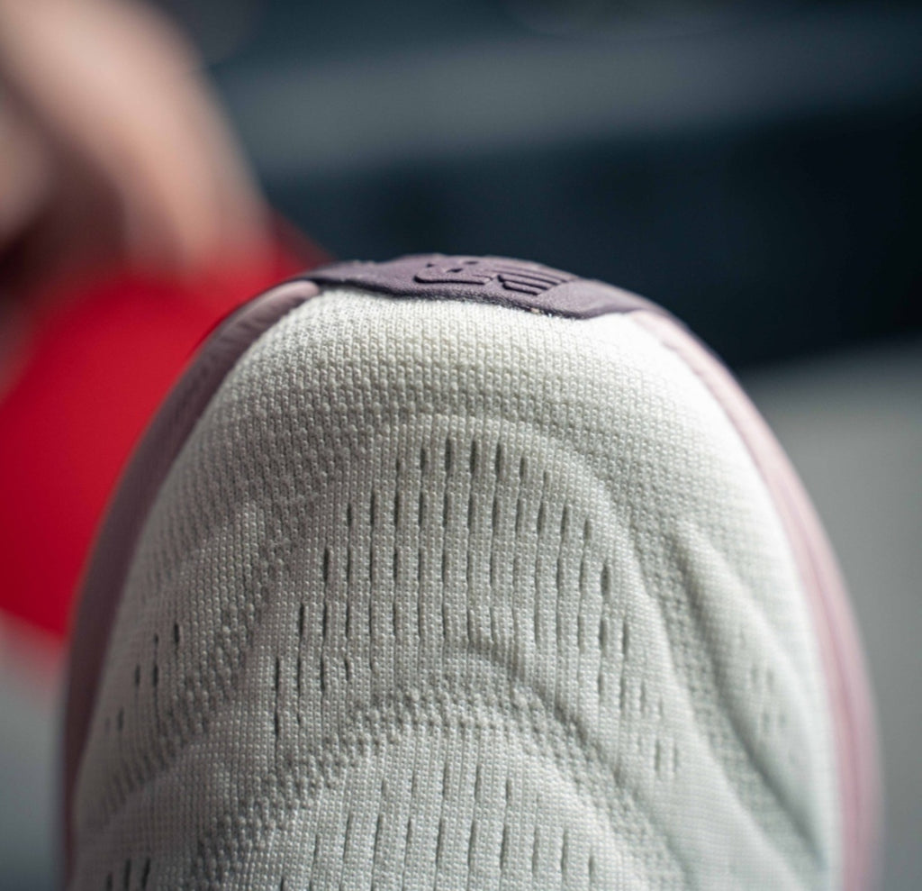 Chaussure NEW BALANCE W880