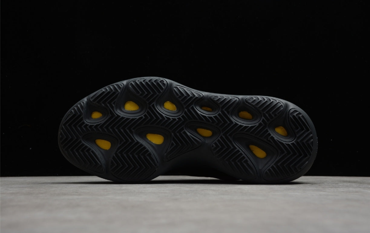 Chaussure ADIDAS YEEZY 700 V3