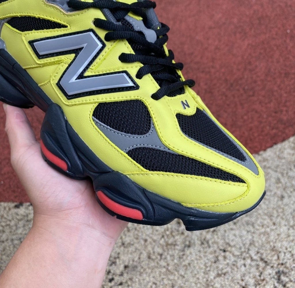 Chaussure NEW BALANCE 9060