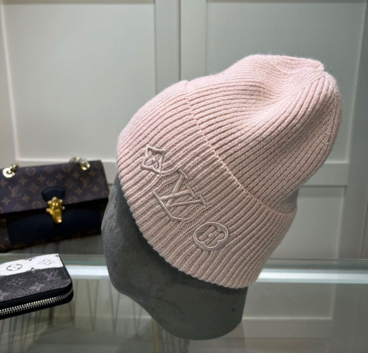 Bonnet LOUIS VUITTON