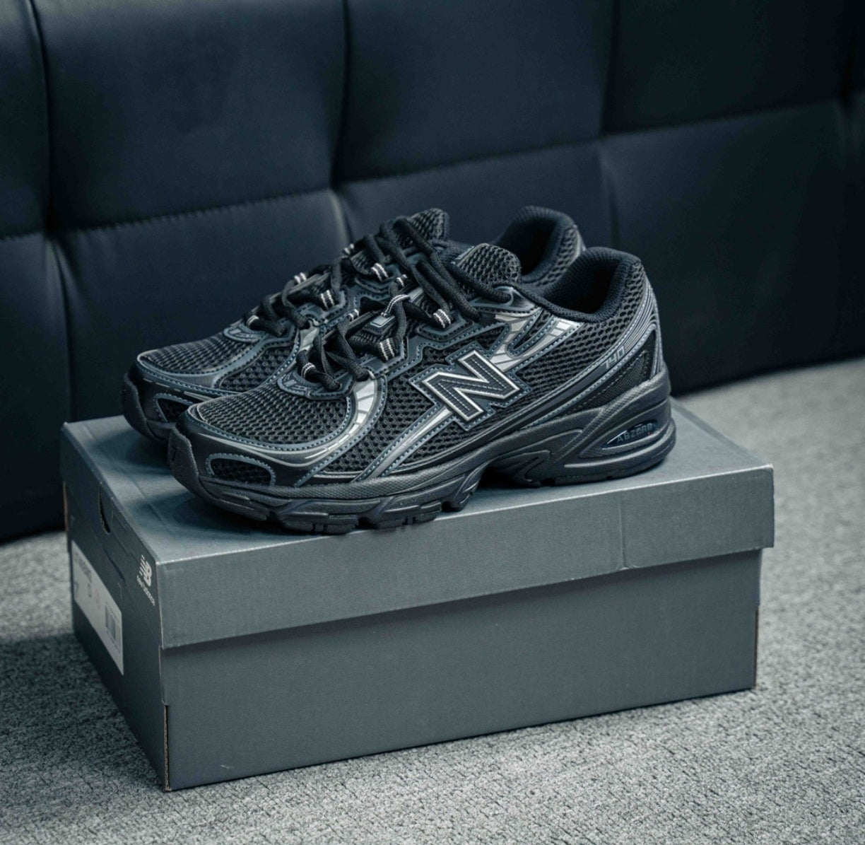 Chaussure NEW BALANCE 740